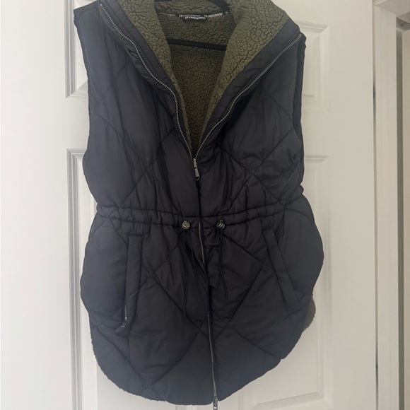 Free People Venture on reversible vest size small - Picture 11 of 15